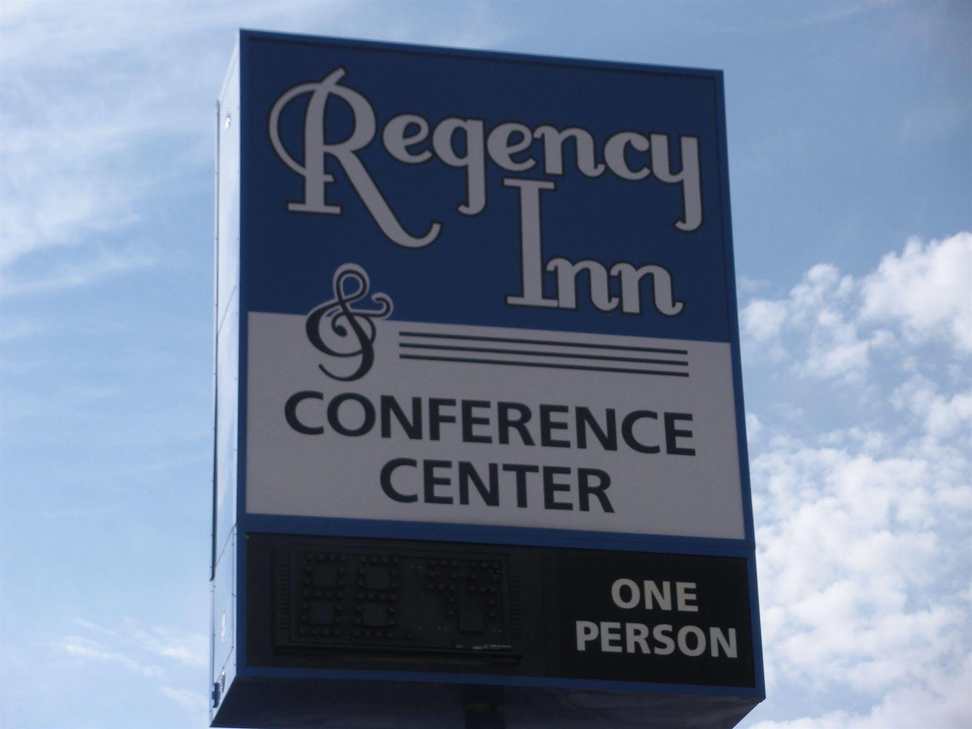 Regency Inn And Conference Center Clinton Kültér fotó