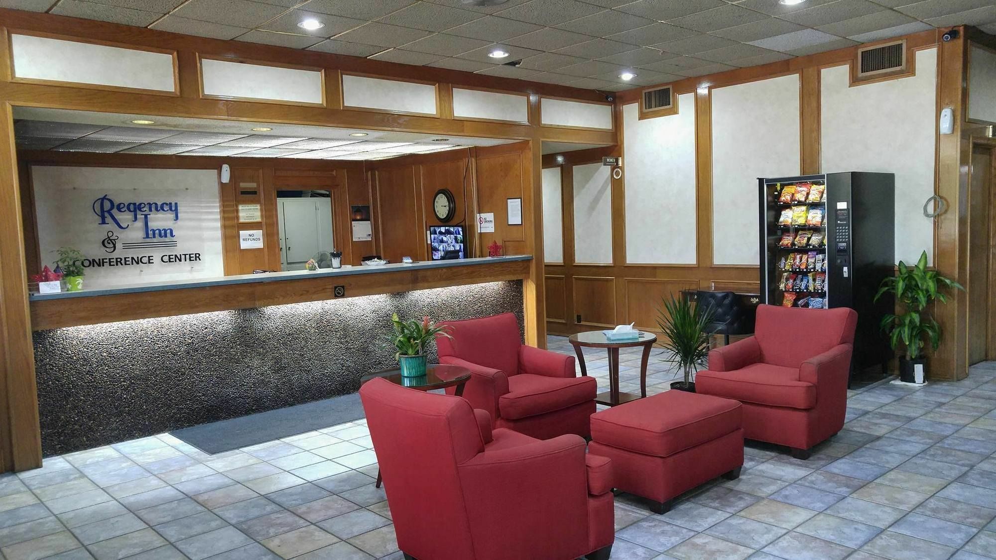 Regency Inn And Conference Center Clinton Kültér fotó